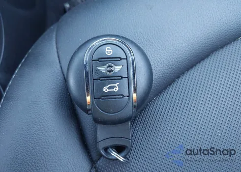 2017 Mini Convertible Cooper z USA, uszkodzony, nr VIN WMWWG5C53H3C20253